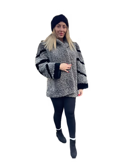 Lammskinnskappa med special-designade ärmar - Bild 2
